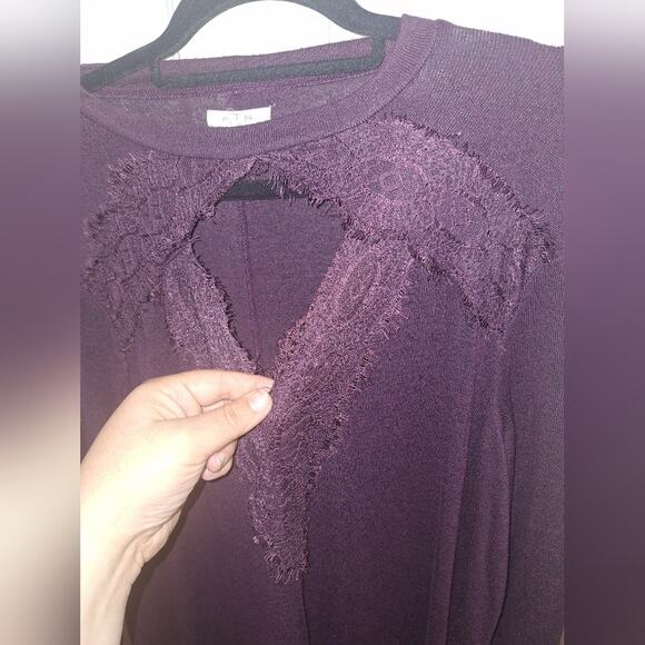 Maurice's Plum Women's‎ Size 1X Long Sleeve Sweater Feminine Fall - Picture 2 of 5